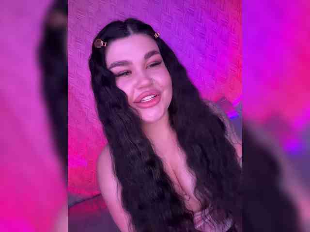 suchka-black- webcam