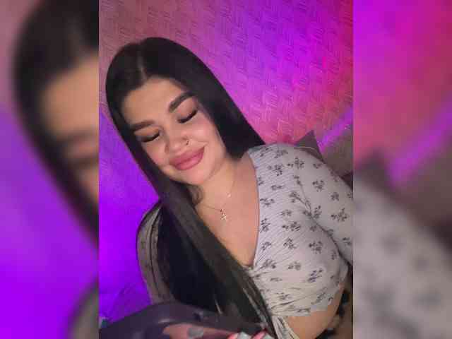 suchka-black- webcam