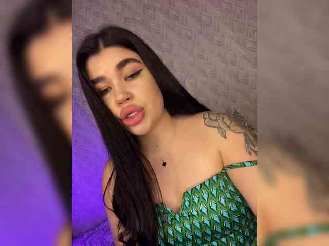 Moon_Bitch webcam
