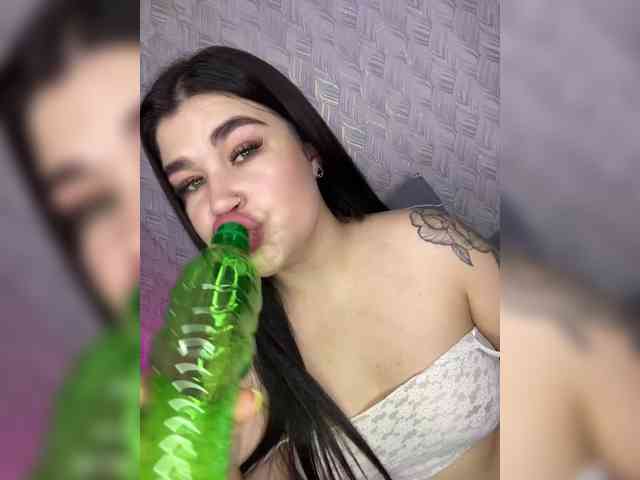 suchka-black- webcam