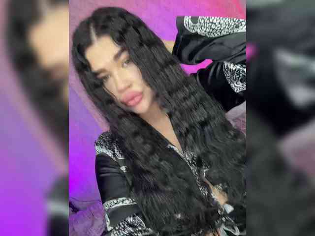 suchka-black- webcam