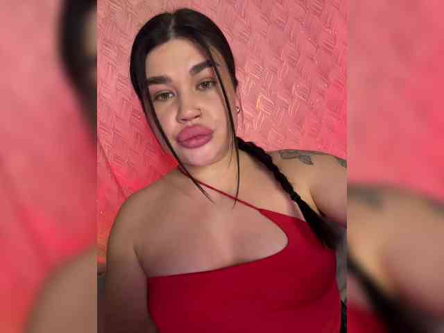 suchka-black- webcam