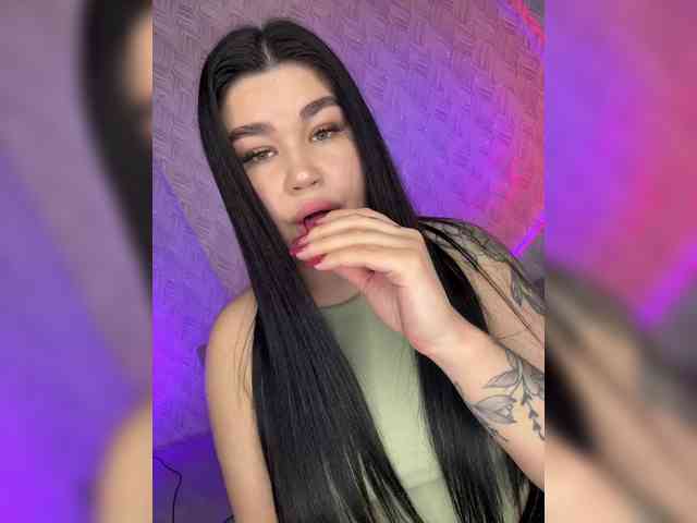 suchka-black- webcam