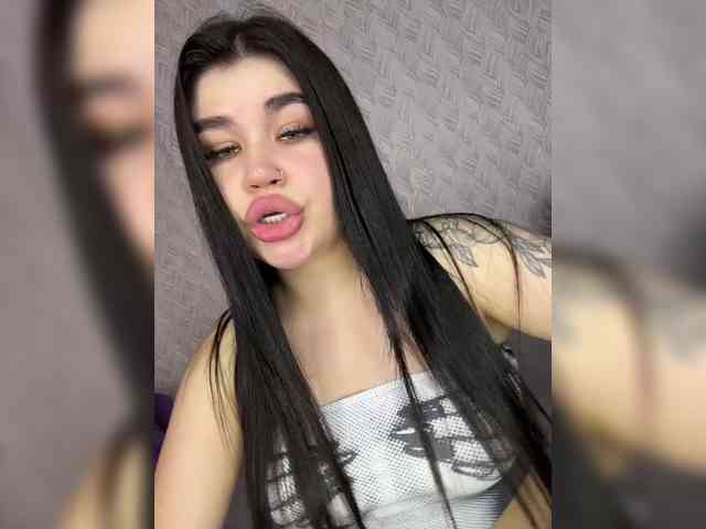 suchka-black- webcam