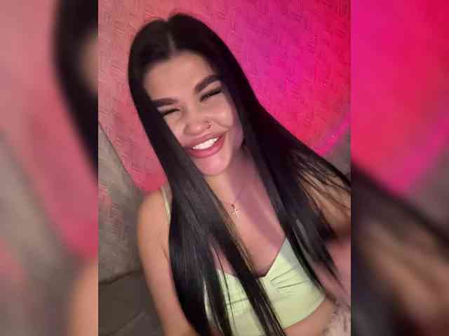 suchka-black- webcam