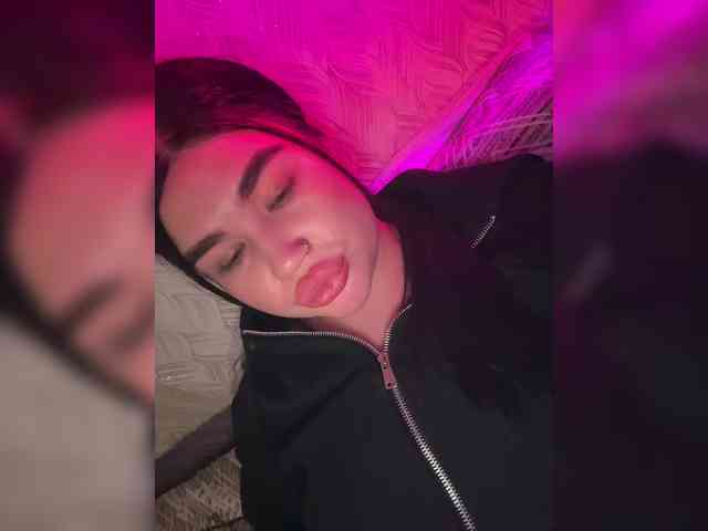 suchka-black- webcam