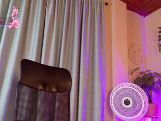 chloe-rosse Porn Show