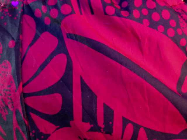 chloe-rosse's BongaCams show and profile