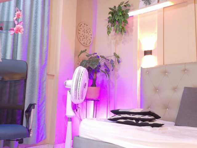 Preview of chloe-rosse