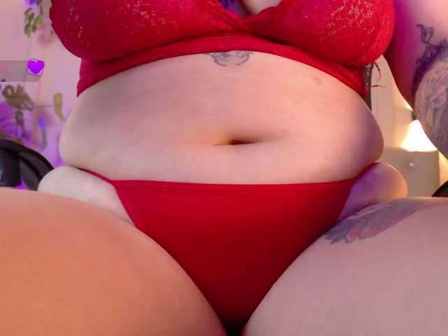 chloe-rosse's BongaCams show and profile