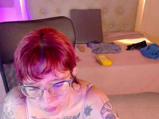 chloe-rosse chloe-rosse