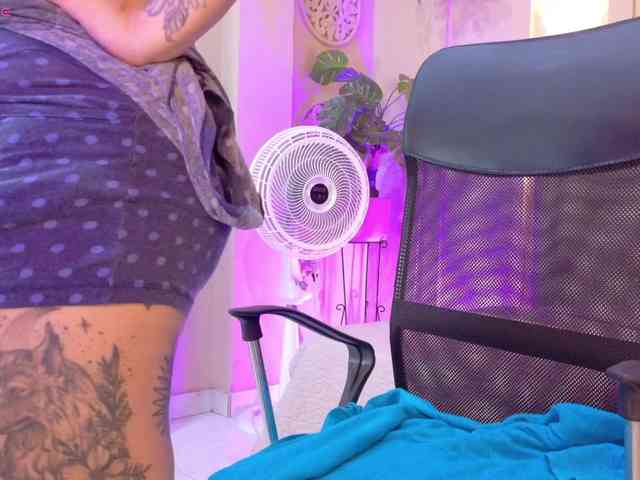 chloe-rosse chloe-rosse