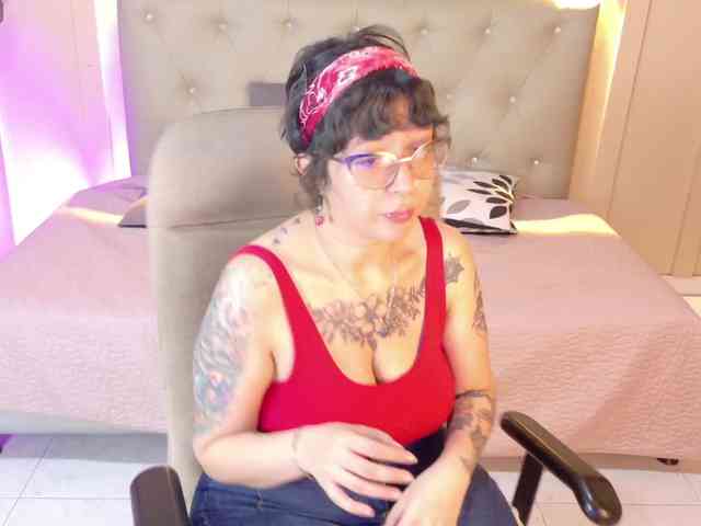 chloe-rosse webcam