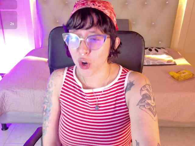 chloe-rosse chloe-rosse