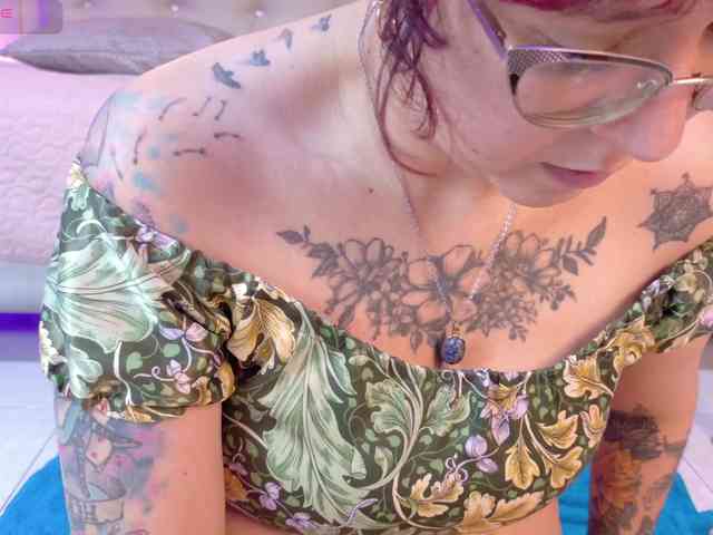 chloe-rosse chloe-rosse