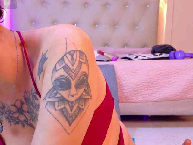 chloe-rosse chloe-rosse