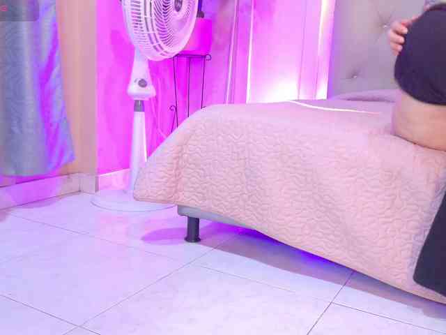 chloe-rosse chloe-rosse