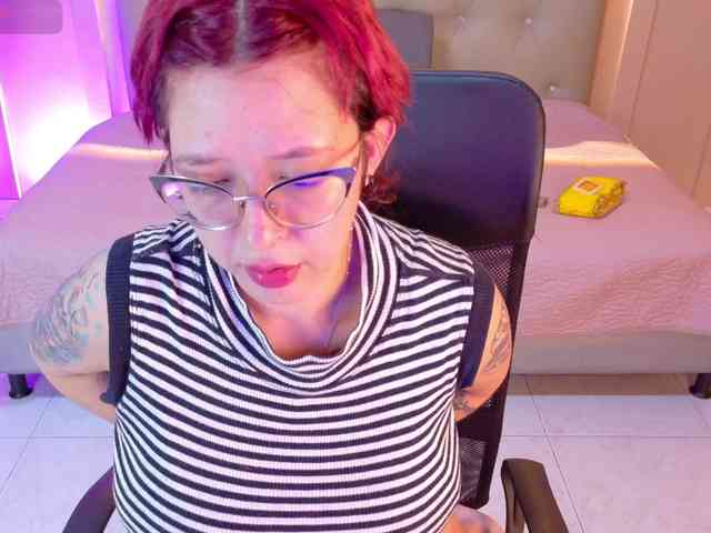 chloe-rosse chloe-rosse