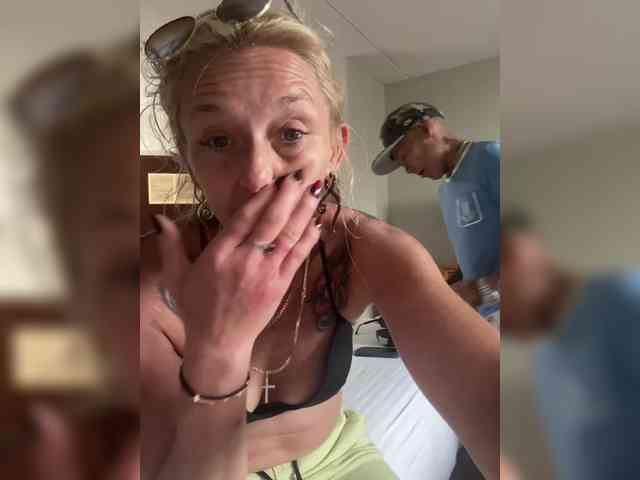 Honeycunt webcam