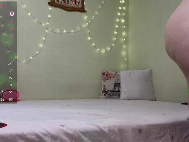 MashaWoW's BongaCams show and profile