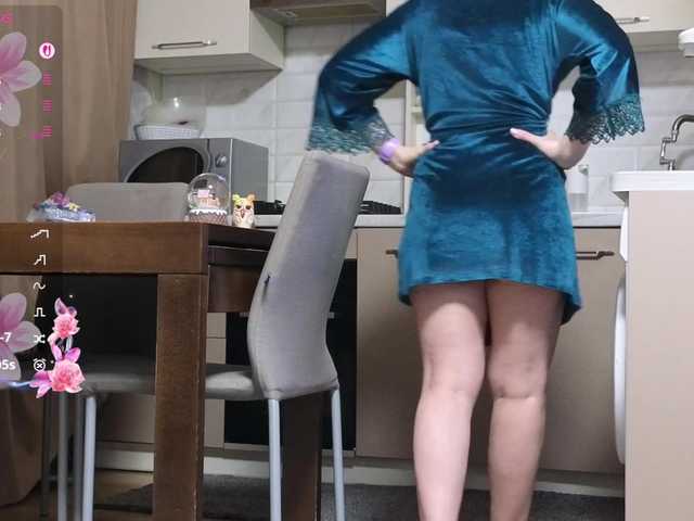 MashaWoW's BongaCams show and profile