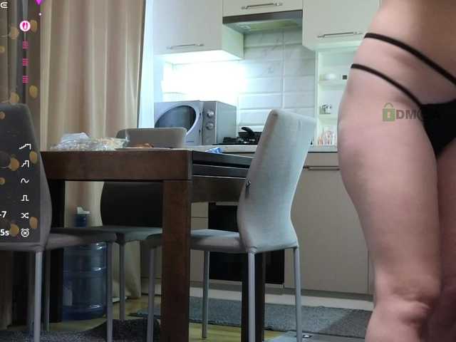 MashaWoW's BongaCams show and profile