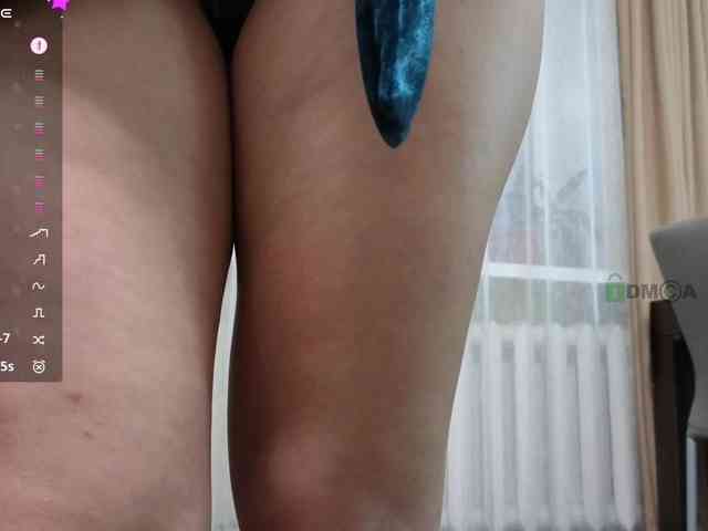 voyeur upskirt MashaWoW