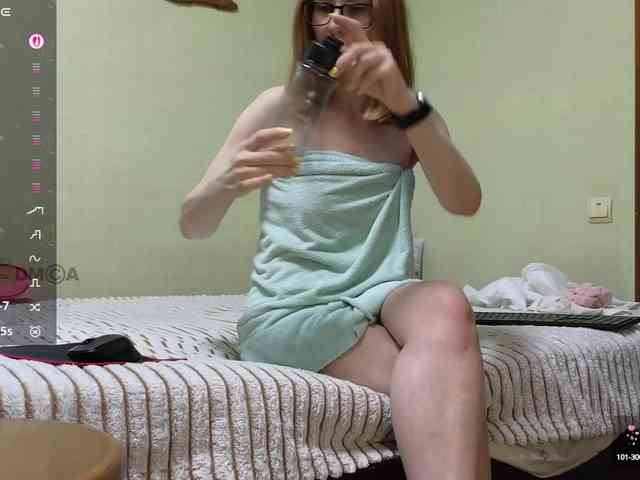 MashaWoW Live Webcam on BongaCams