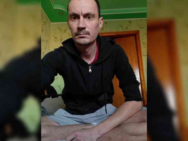 Alex19901990 Live Webcam on {site_name}