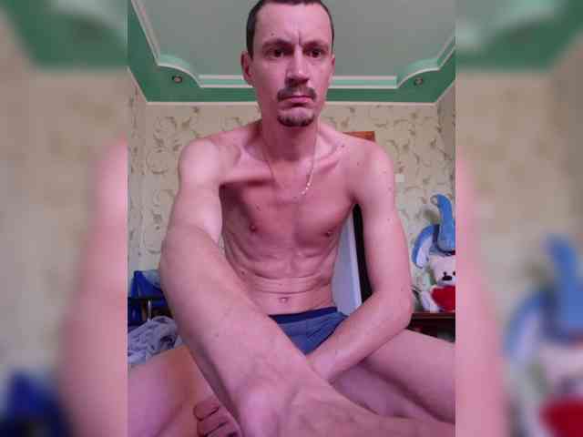 Alex19901990 Alex19901990