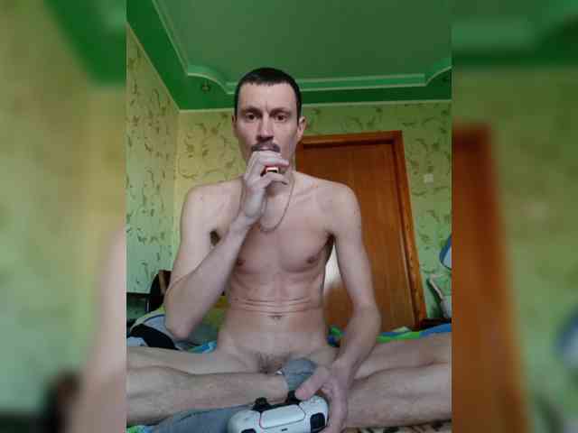 Alex19901990 Alex19901990