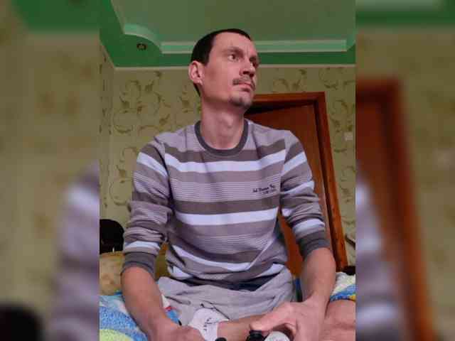 Alex19901990 Alex19901990