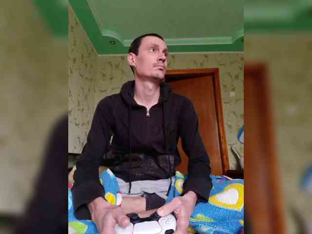 Alex19901990 Alex19901990