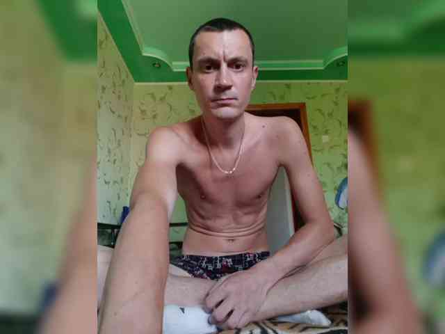 Alex19901990