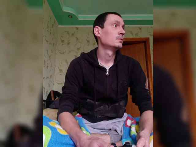 Alex19901990 Alex19901990