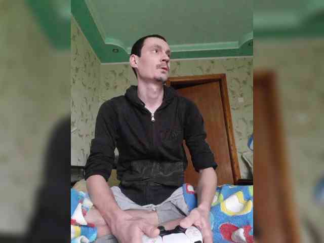 Alex19901990 Alex19901990