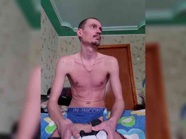 Alex19901990 Alex19901990