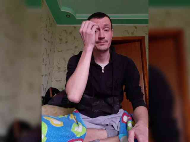 Alex19901990 Alex19901990