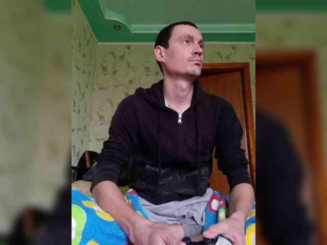 Alex19901990 Alex19901990