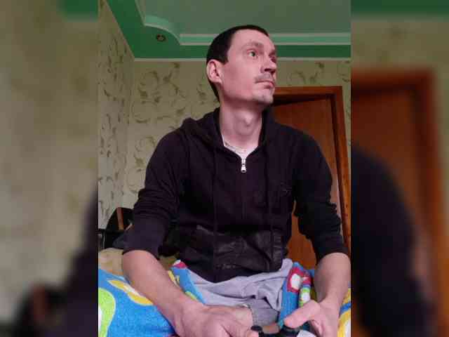 Alex19901990 Alex19901990