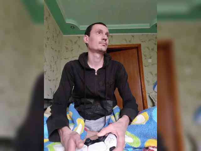 Alex19901990 Alex19901990