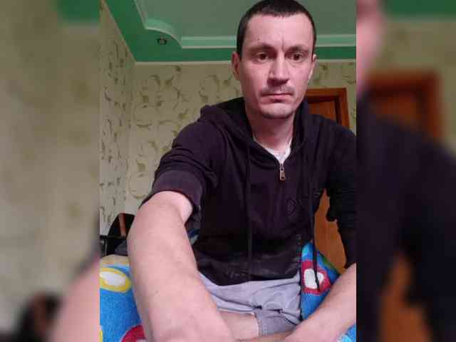 Alex19901990 Alex19901990