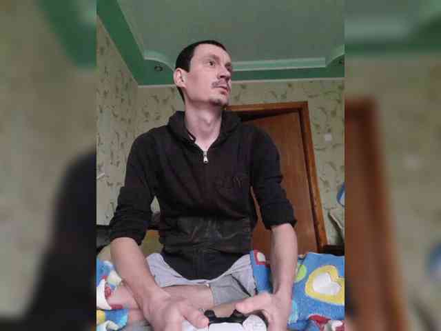 Alex19901990 Alex19901990