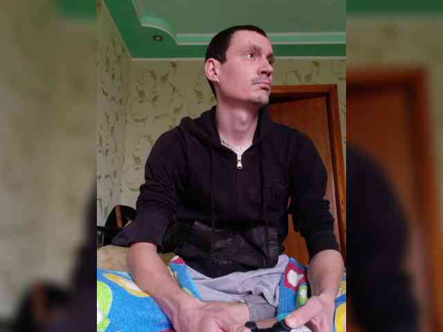 Alex19901990 Alex19901990