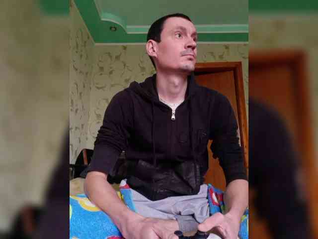 Alex19901990 Alex19901990