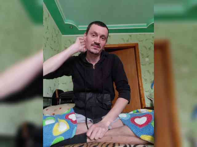 Alex19901990 Alex19901990