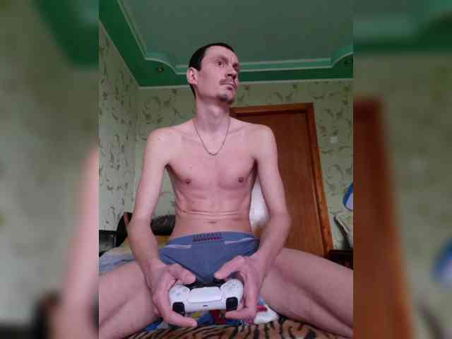 Alex19901990 Alex19901990