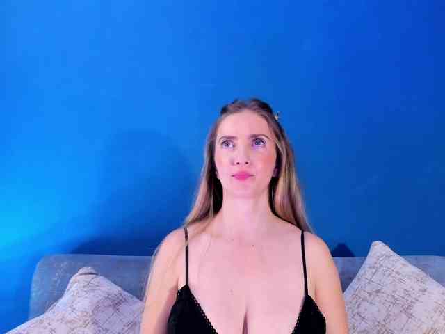 BellaMarieX webcam