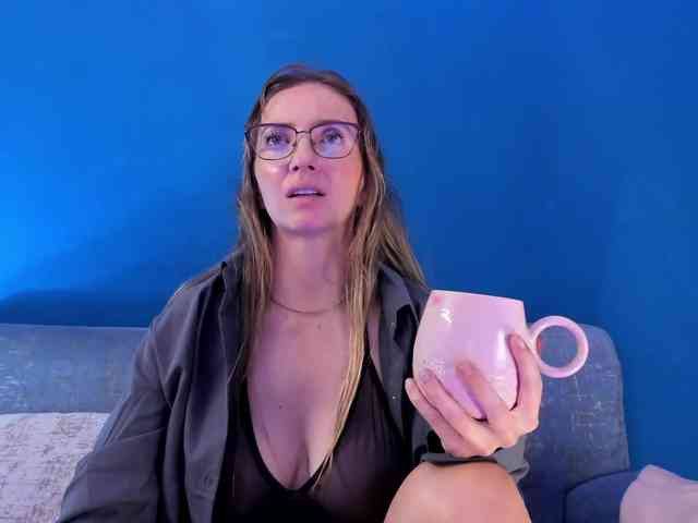 BellaMarieX webcam
