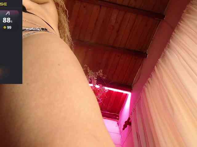 Aleja_Fox webcam